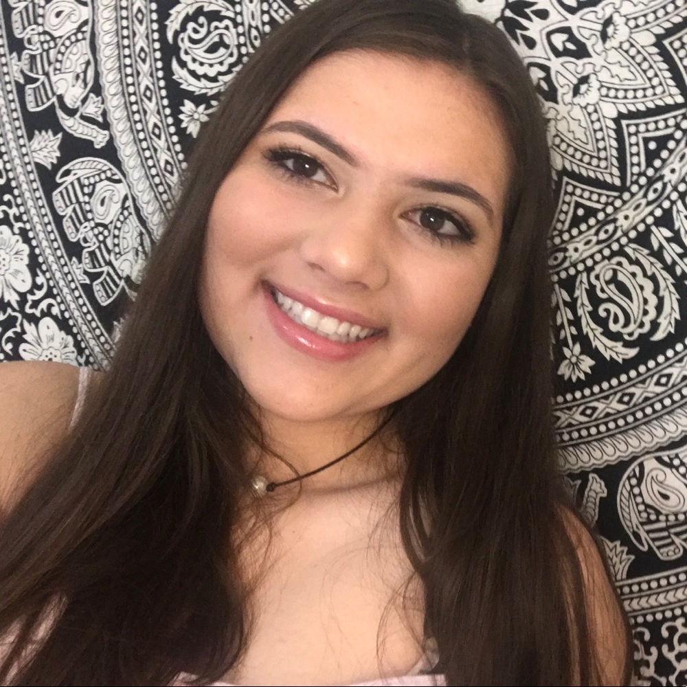 Meet your Posher, Lauren